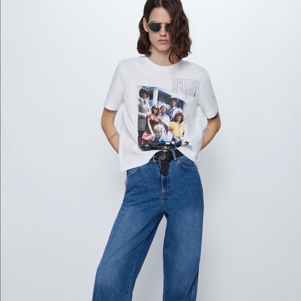 ZARA BNWT Dallas © Warner Bros. T-shirt